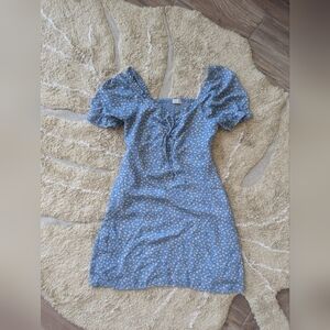 Small Paper Crane Short Blue Floral Dress